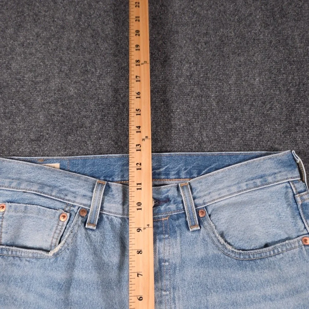 Levis Premium Selvedge 501 Jeans Mens 32x32 Blue Distressed Whiskered Button Fly